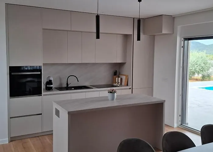 Mb House Вилла *