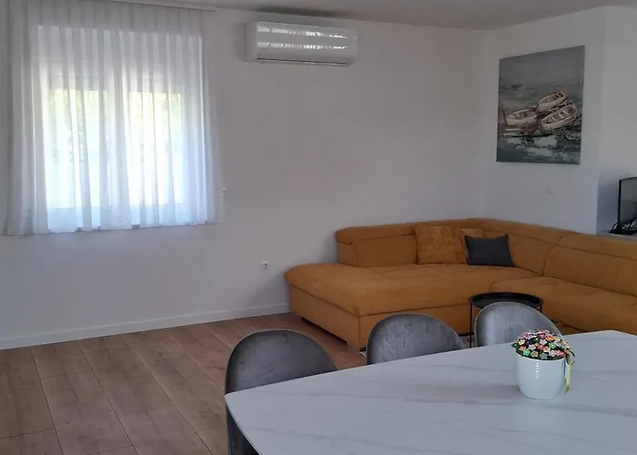 Villa Mb House Galovac (Zadar)
